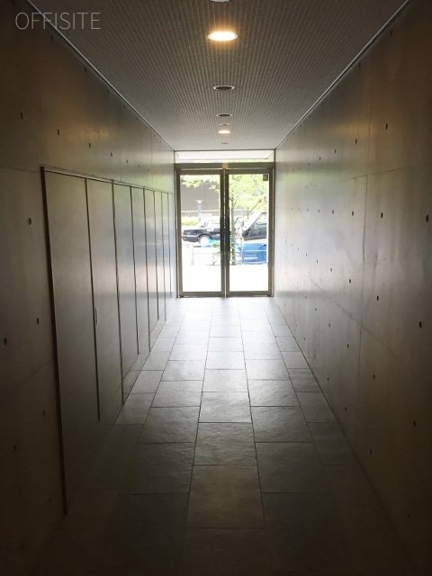 フラットAKHビル 画像