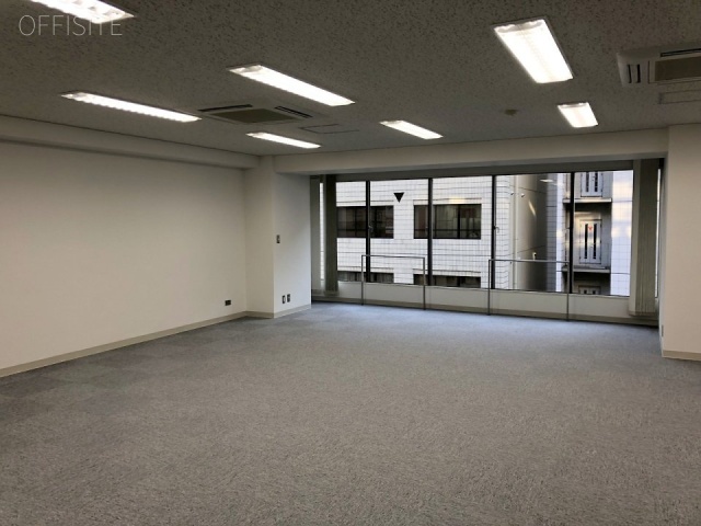 鈴木ビル 室内