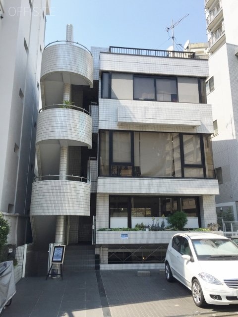 IMビル 外観