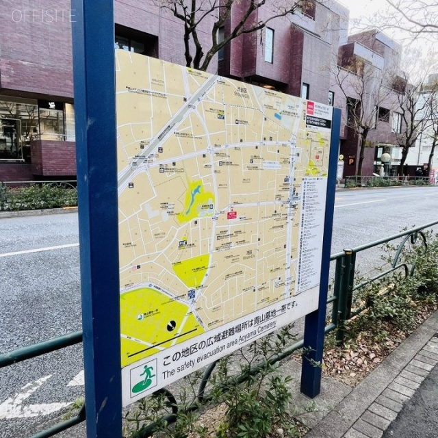 ブルーサンクポイント C棟ビル 周辺