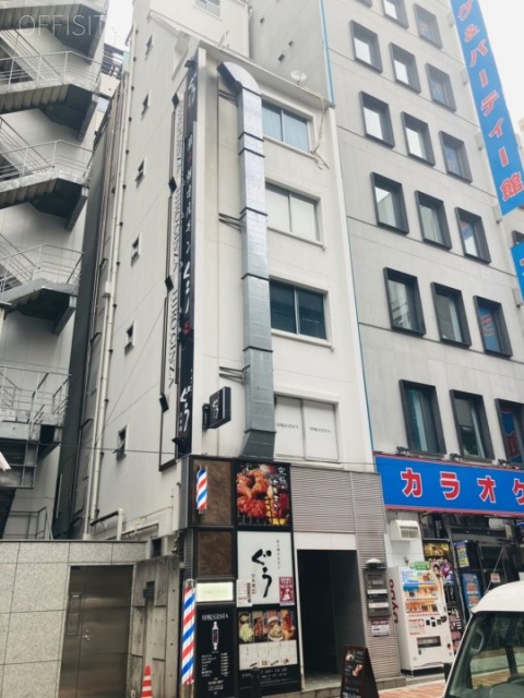 共同ビル新八重洲口 外観