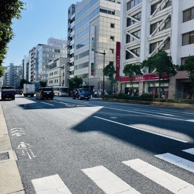 KDKビル ビル前面道路
