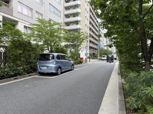 JACCビル 前面道路