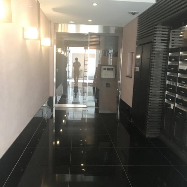 ソフィア・スクエア銀座ビル エントランス