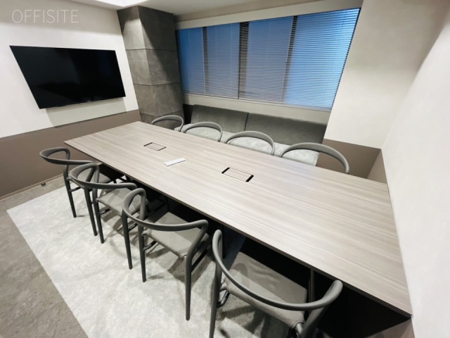 NOVEL WORK AKIHABARA　内装