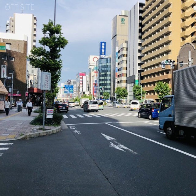 JU錦糸町駅前ビル 前面は京葉道路