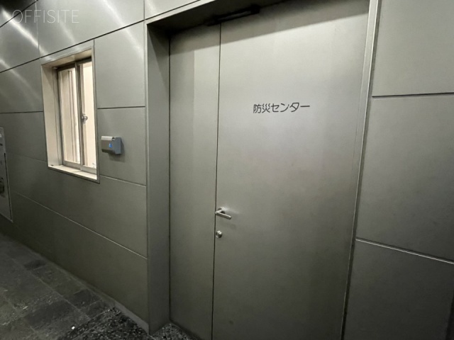 ベネックスSー3　エントランス