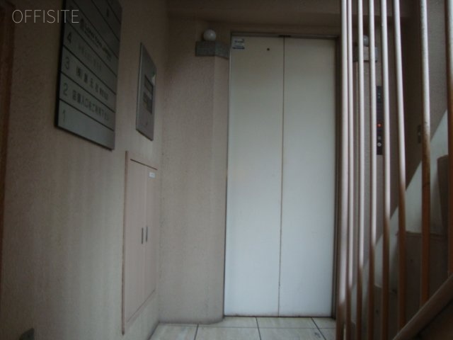 煉瓦塔ビル 画像