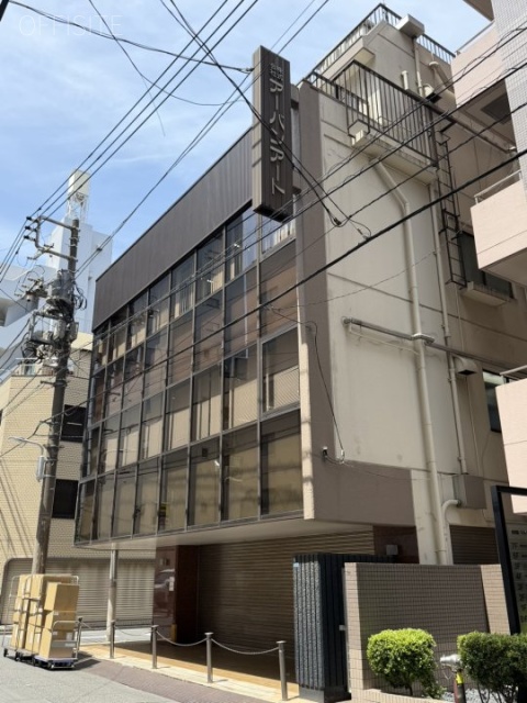 アーバンアートビル　外観