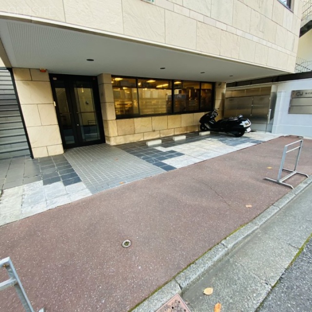 若菜ビル 外観