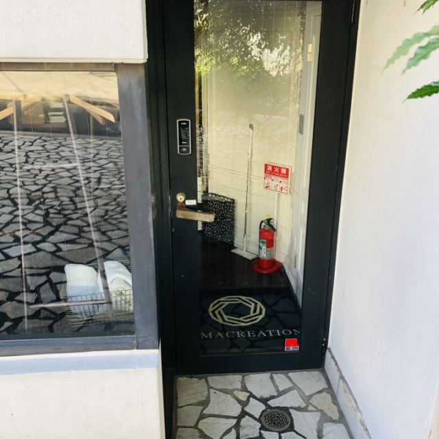 バルビゾン30 エントランス