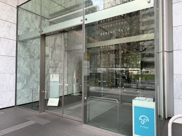 KPP八重洲ビル　オフィスビル出入口