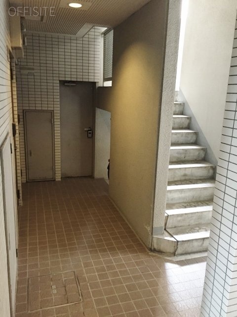 ティアラホームビル 画像