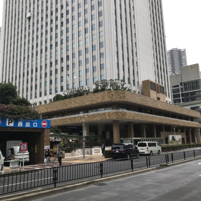 サンシャインコーケンプラザ池袋ビル ビル前面道路