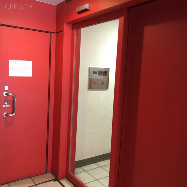 テラス銀座ビル エントランス