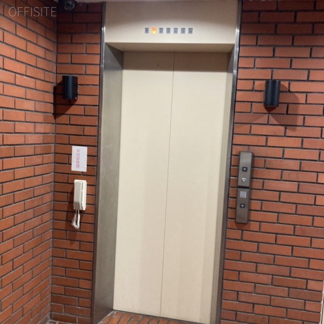 コートリィ エレベーター