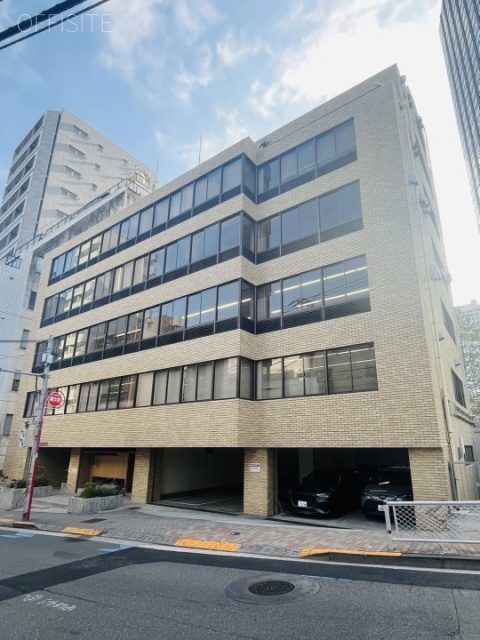 いちご聖坂ビル 外観