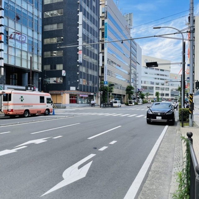 島田ビル ビル前面道路