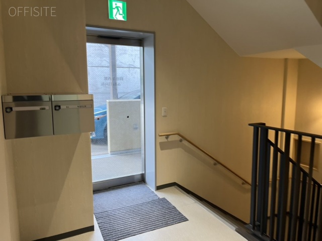 圓徳寺西館della日向坂 エントランス(出口)