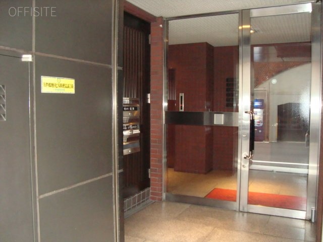 飯田ビル エントランス