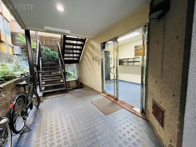 ニューバレービル エントランス