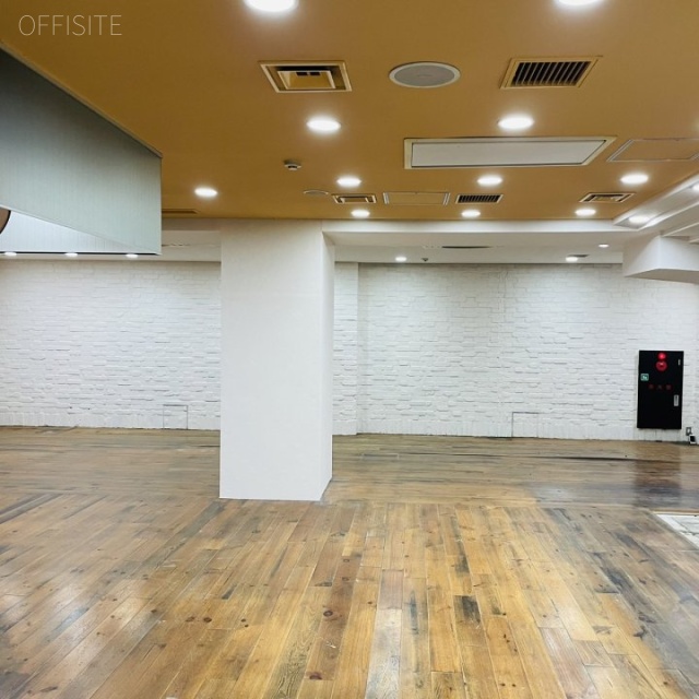 フレッサイン赤坂 地下1階 室内