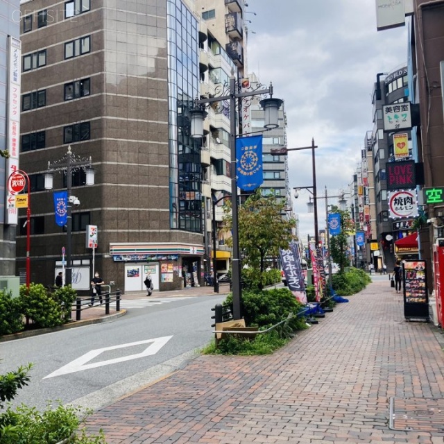 池袋MSビル 前面道路