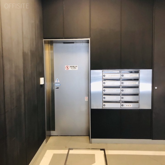 工業教育会館 エントランス