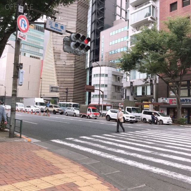 銀座山王ビル ビル前面道路