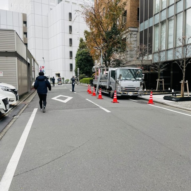 ラウンドクロス渋谷 ビル前面道路