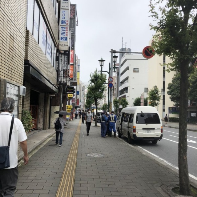 朝日生命柏ビル ビル前面道路