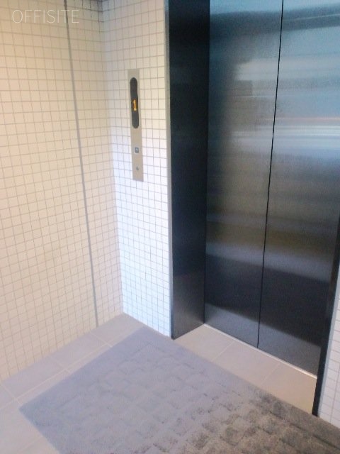 渋谷宮川ビル 2階 35.48坪　エレベーター