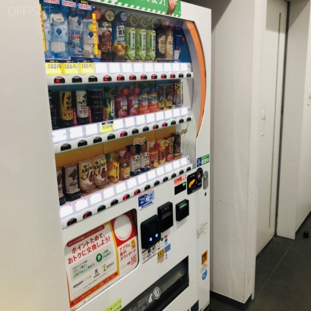 上野トーセイビル 自動販売機