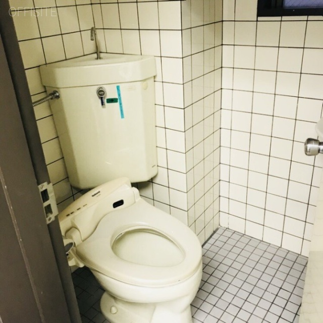 シウトウビル トイレ