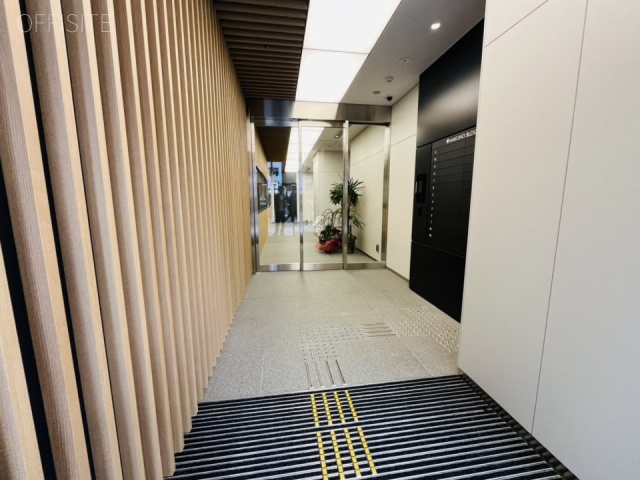 第一白鳳ビルディング エントランス