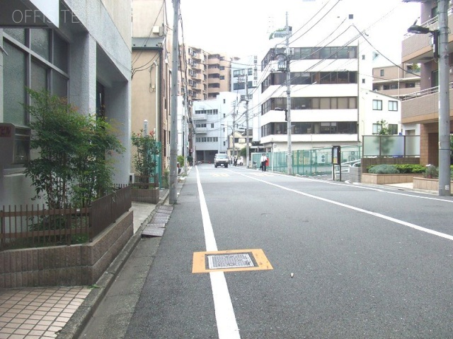 アオヤギビル 周辺道路