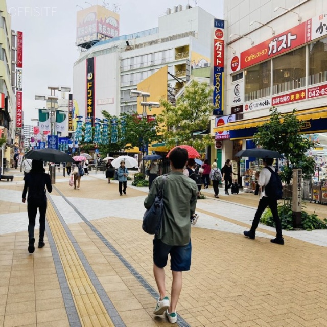 相模ビル ビル前面道路