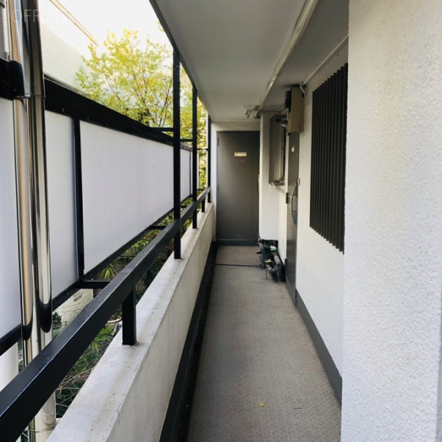 新清マンション エントランス