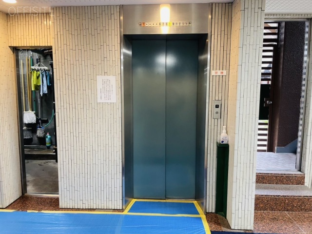 朝日神保町プラザ　エレベーター