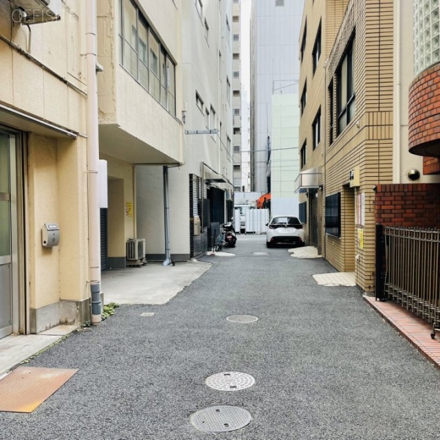 イグチビル 背面道路