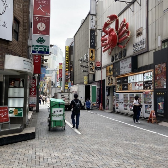 コンワセンタービル ビル前面道路