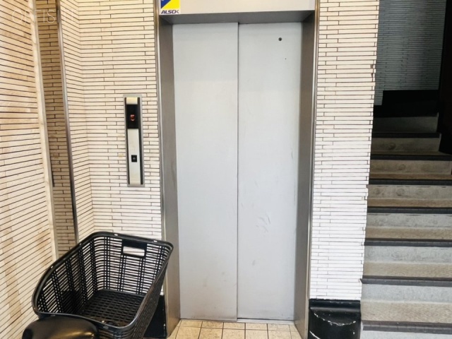 EA1ビル　エントランス