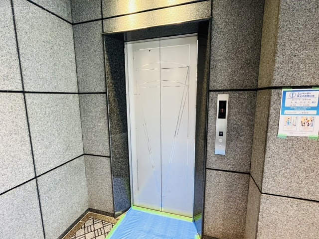 ポワソンブルービル エントランス