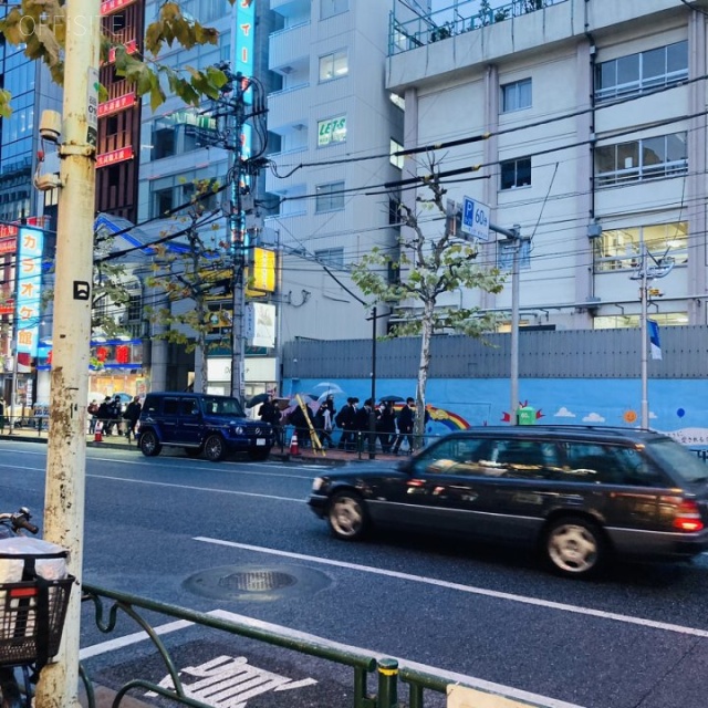NTビル ビル前面道路