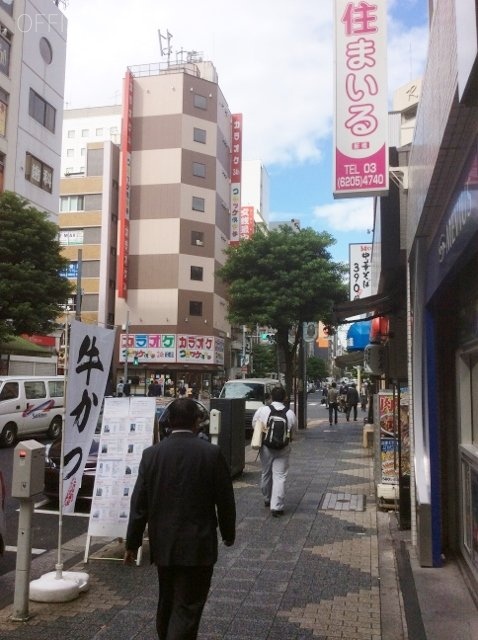 エレガンス新橋ビル ビル周辺道路
