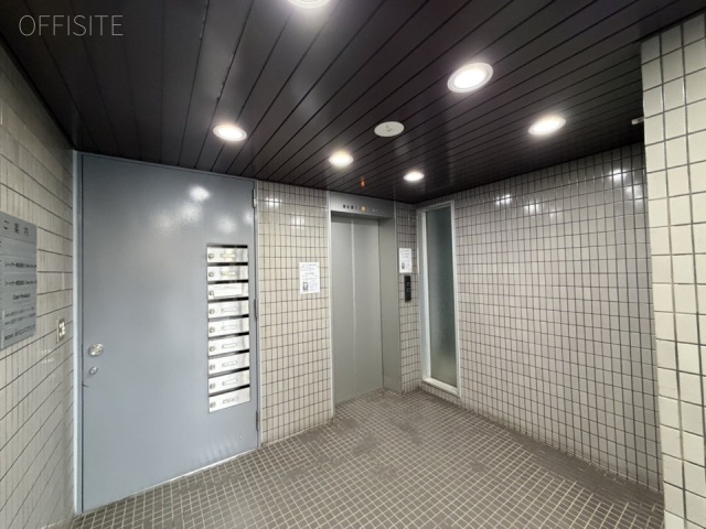 タケイビル　エントランス