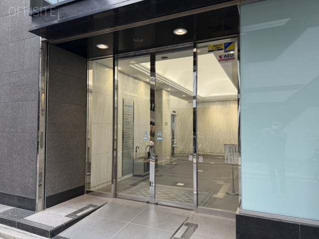 中央法規ビル　オフィスビル出入口