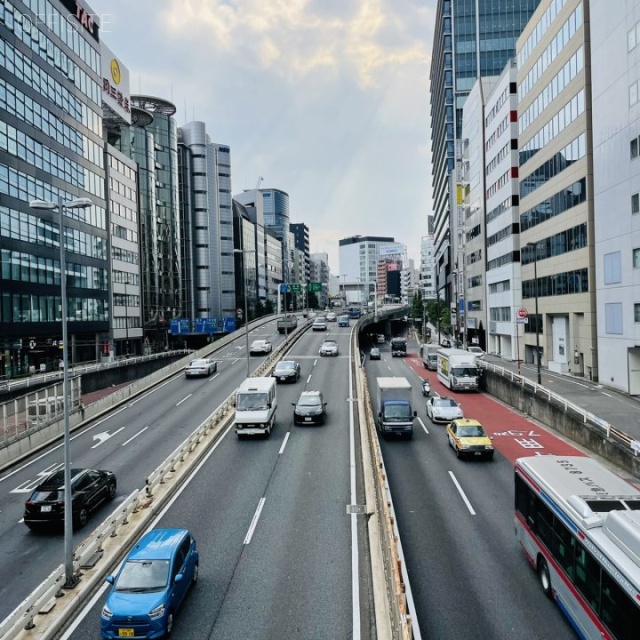 渋谷道玄坂東急ビル ビル前面道路