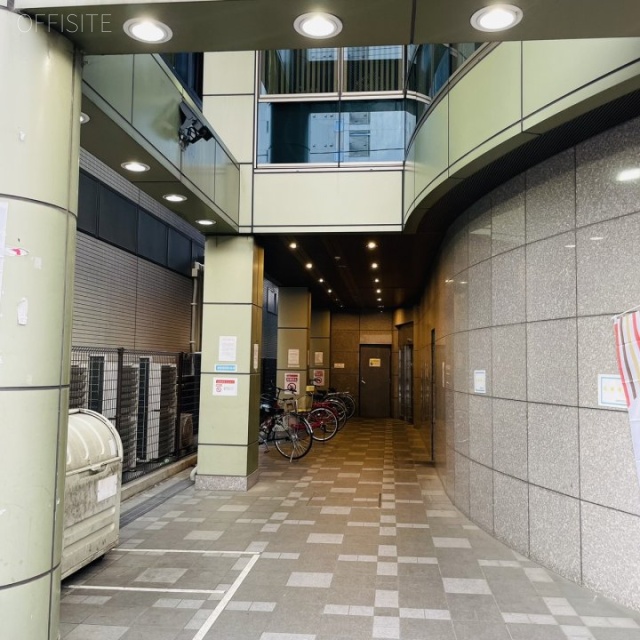 SANKYOビル　オフィスビル出入口