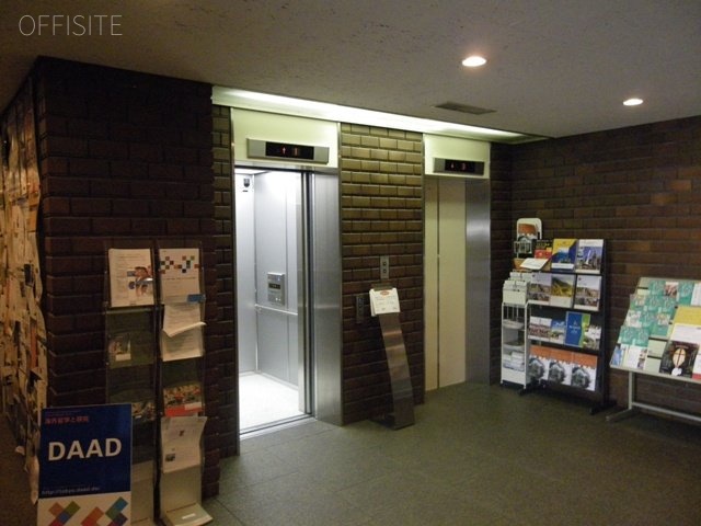 ドイツ文化会館OAGビル 画像